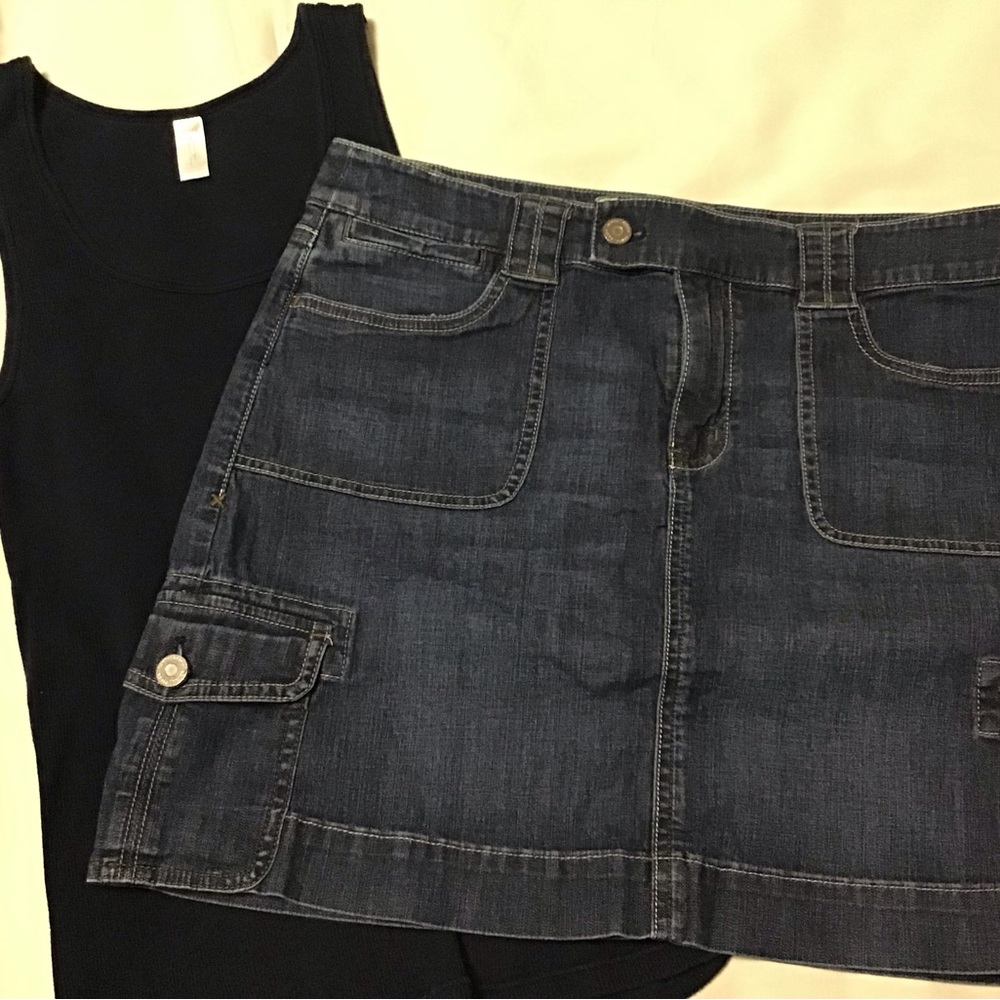 Cute white house black market skirt and j crew tank